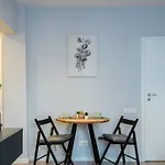 Heaven 2bedroom Calea Victoriei Апартаменты *