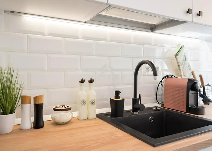 Heaven Calea Victoriei